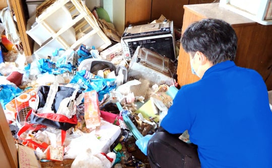 分別から搬出、処分まで対応！ゴミ屋敷から脱出しましょう